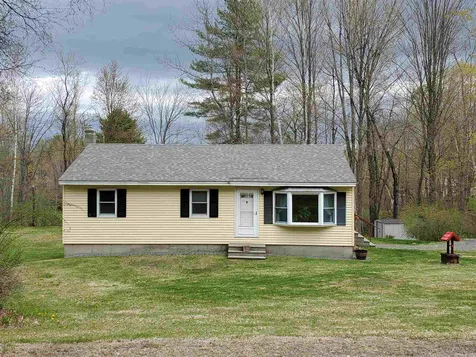 9 Warren Road Enfield NH 03748