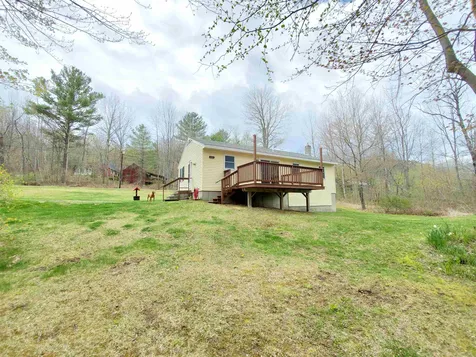 9 Warren Road Enfield NH 03748