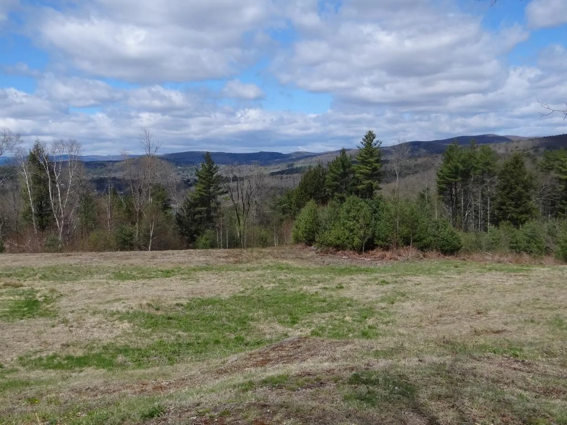 0a Benjamin Road Hartford VT 05001