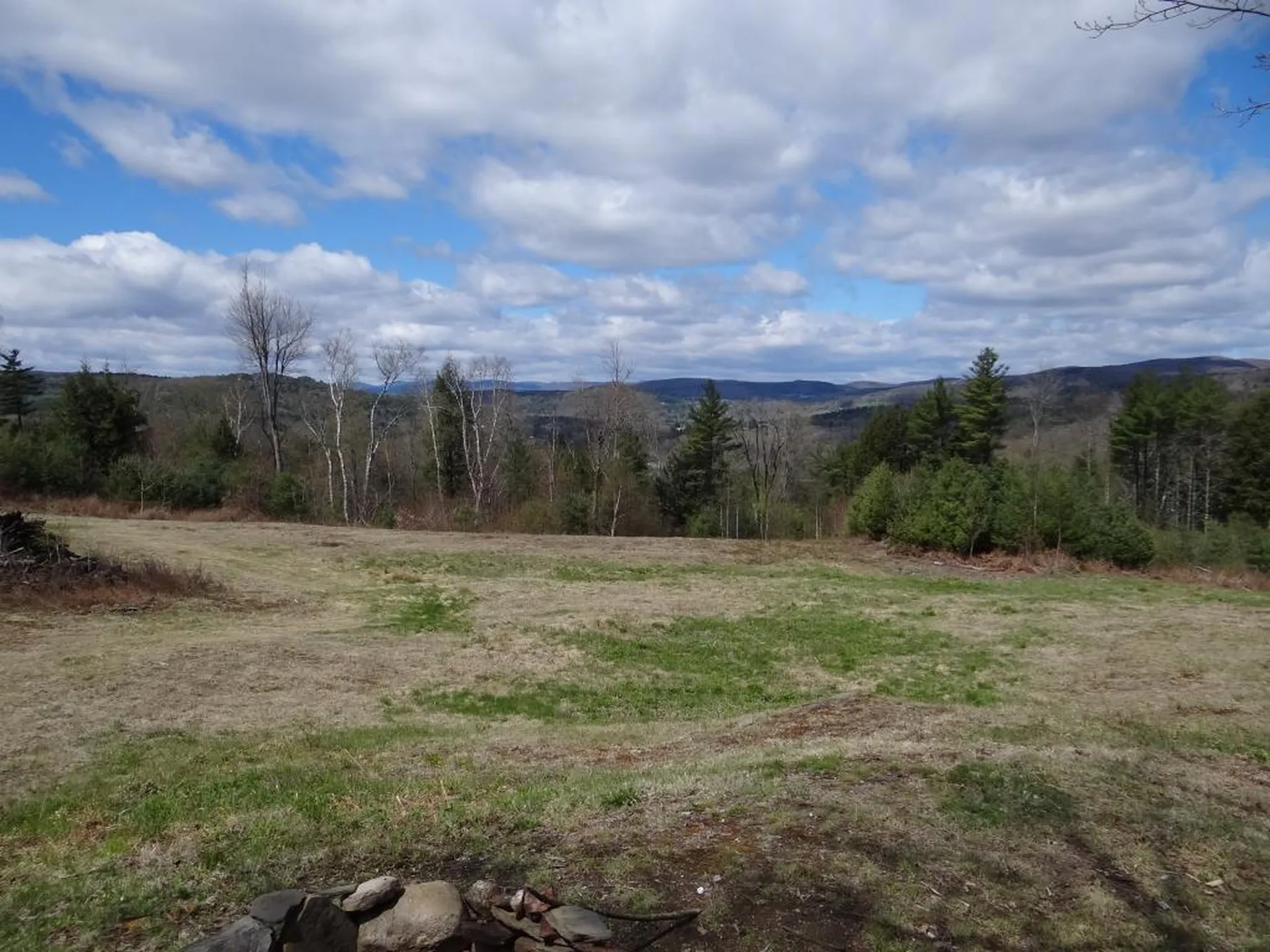 0a Benjamin Road Hartford VT 05001
