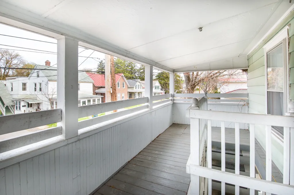31 Leclair Street Winooski VT 05404