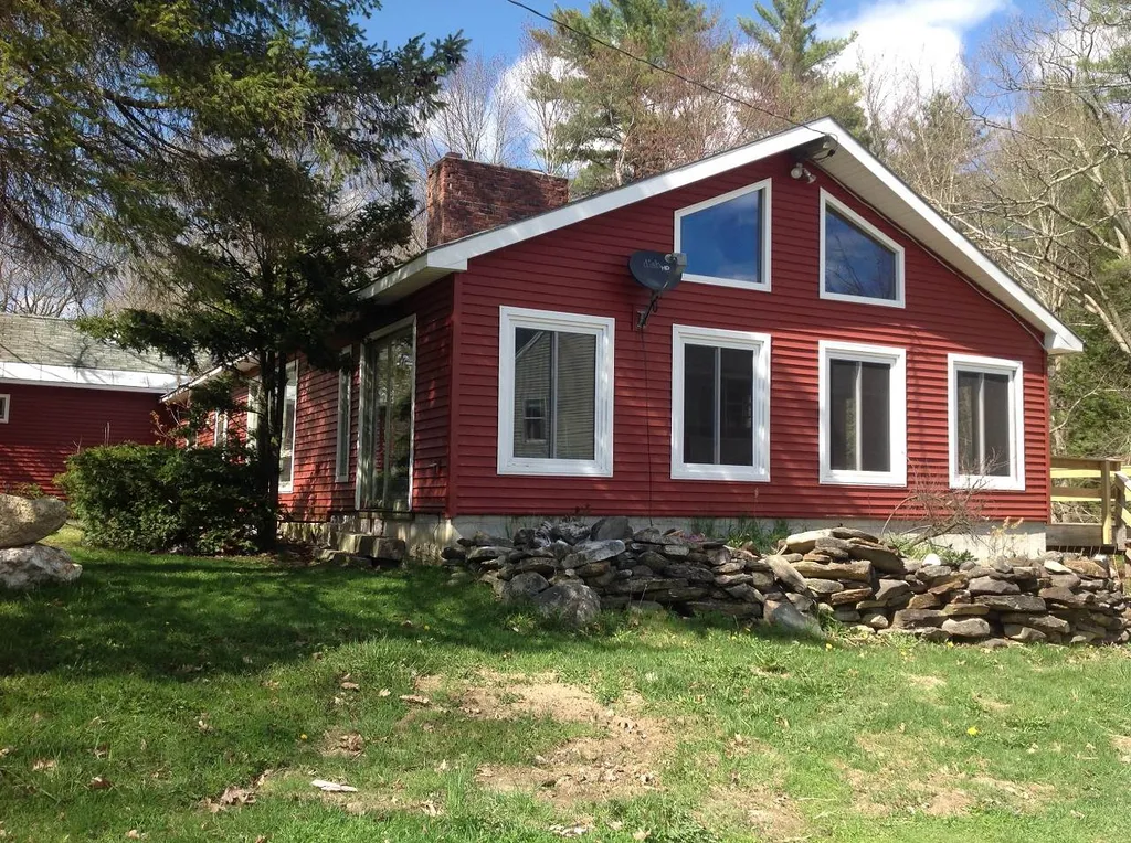 469 South Road Sullivan NH 03445