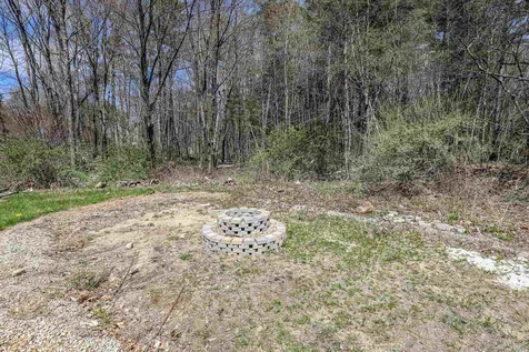 2 Reverend Parker Road Londonderry NH 03053