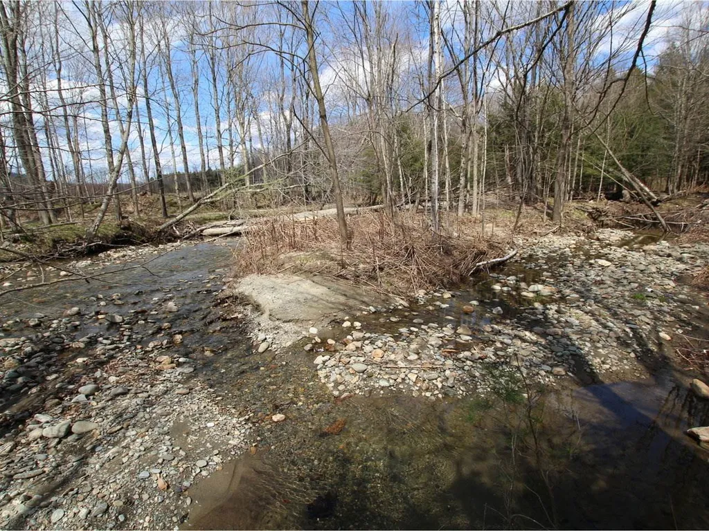41 Leary Road Jericho VT 05465