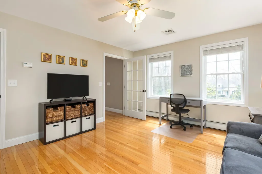 35 Longmeadow Drive Brentwood NH 03833