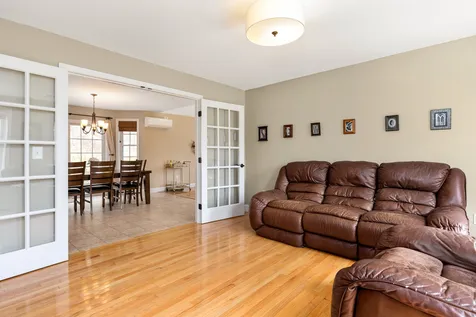 35 Longmeadow Drive Brentwood NH 03833