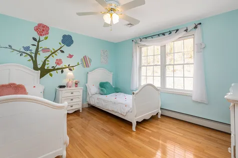 35 Longmeadow Drive Brentwood NH 03833