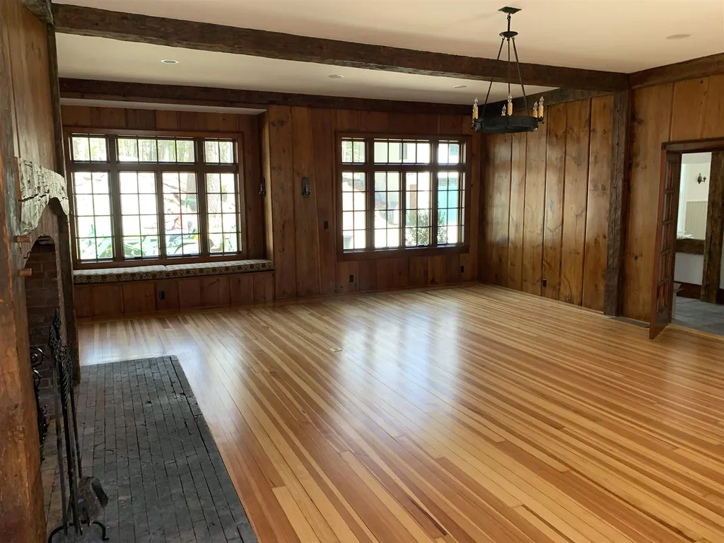 765 North Main Street Wolfeboro NH 03894