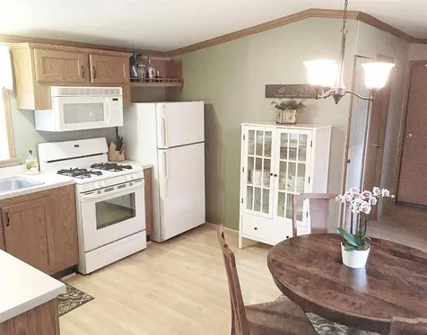 42 Lindenshire Avenue Exeter NH 03833