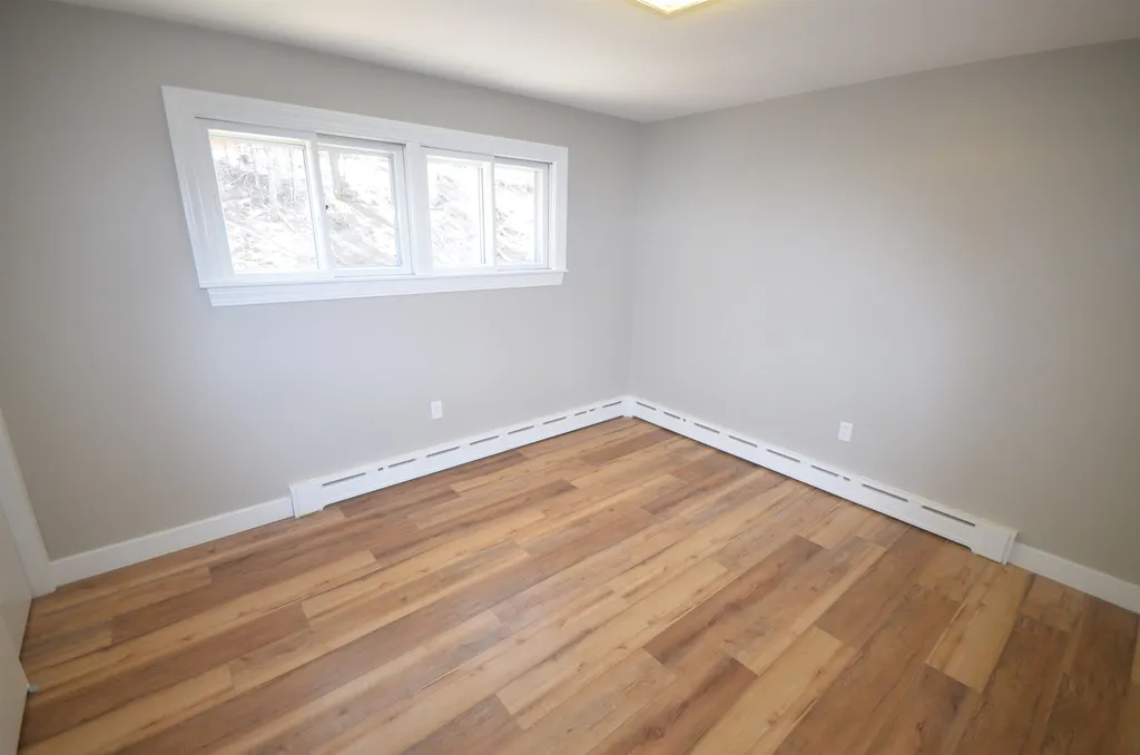 94 Belknap Point Road Gilford NH 03249
