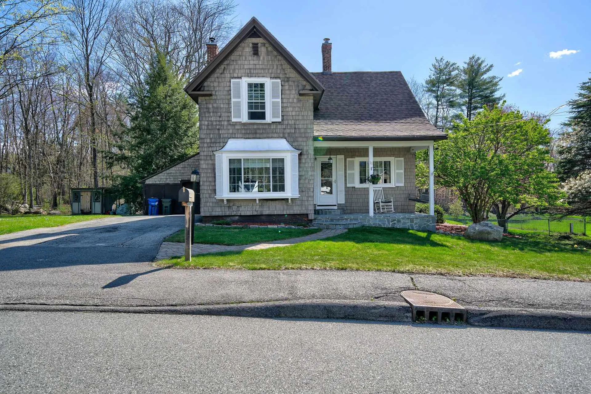 16 Spring Street Goffstown NH 03045