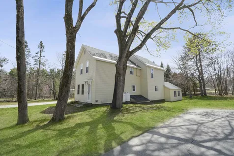 7 River Street Wolfeboro NH 03894
