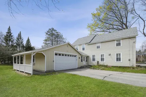 7 River Street Wolfeboro NH 03894