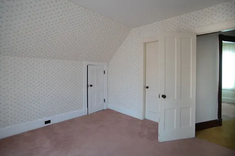 31 Organ Street Brattleboro VT 05301