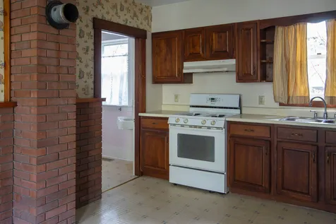 31 Organ Street Brattleboro VT 05301