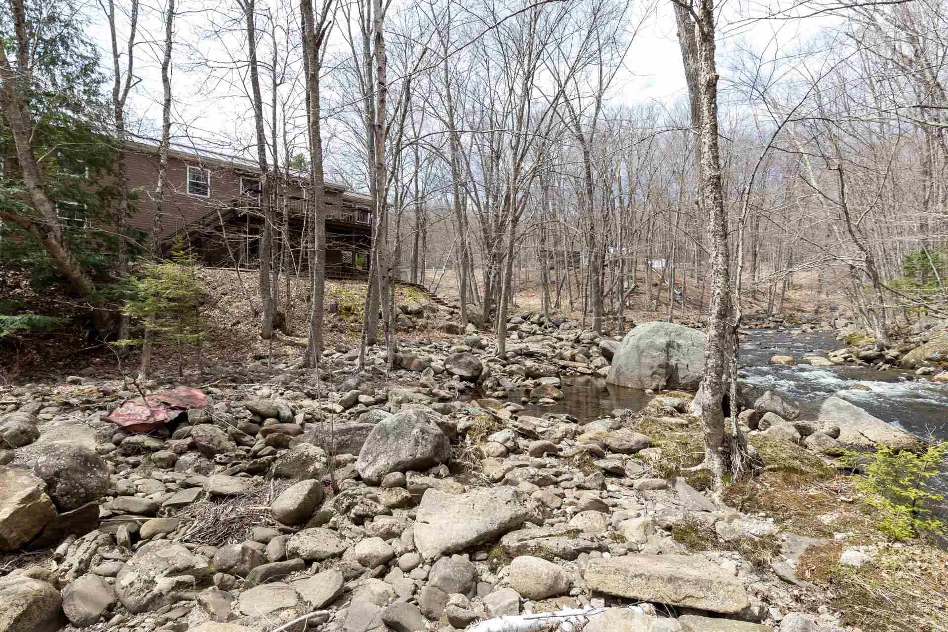 1566 Stinson Lake Road Rumney NH 03266