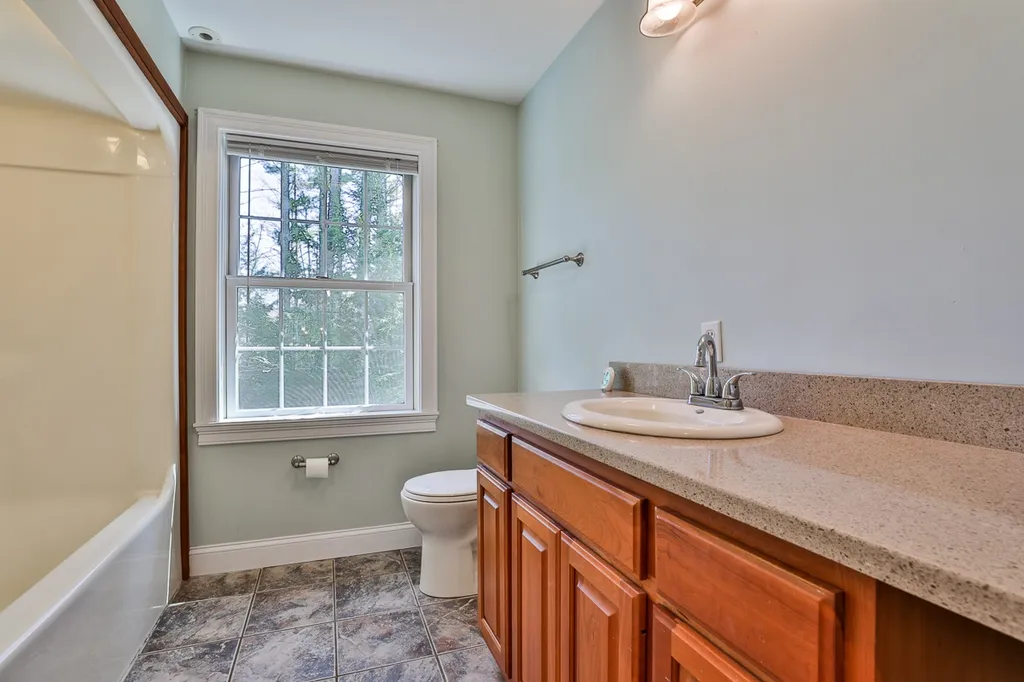 59 Odell Road Sandown NH 03873