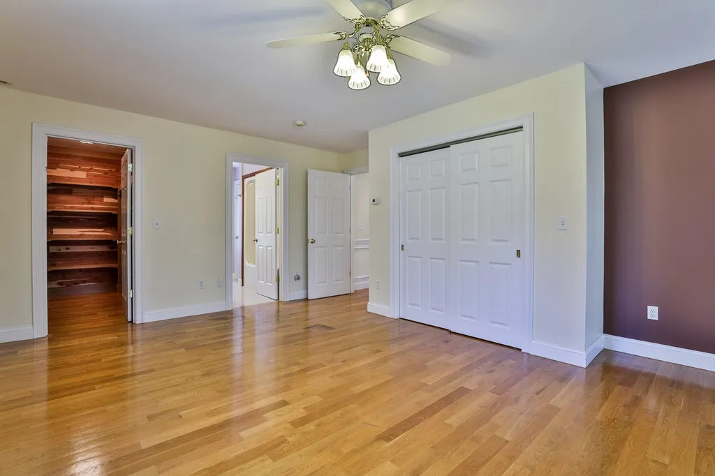 59 Odell Road Sandown NH 03873