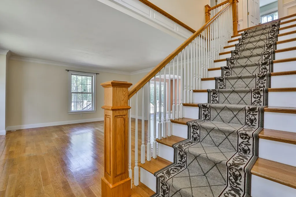 59 Odell Road Sandown NH 03873