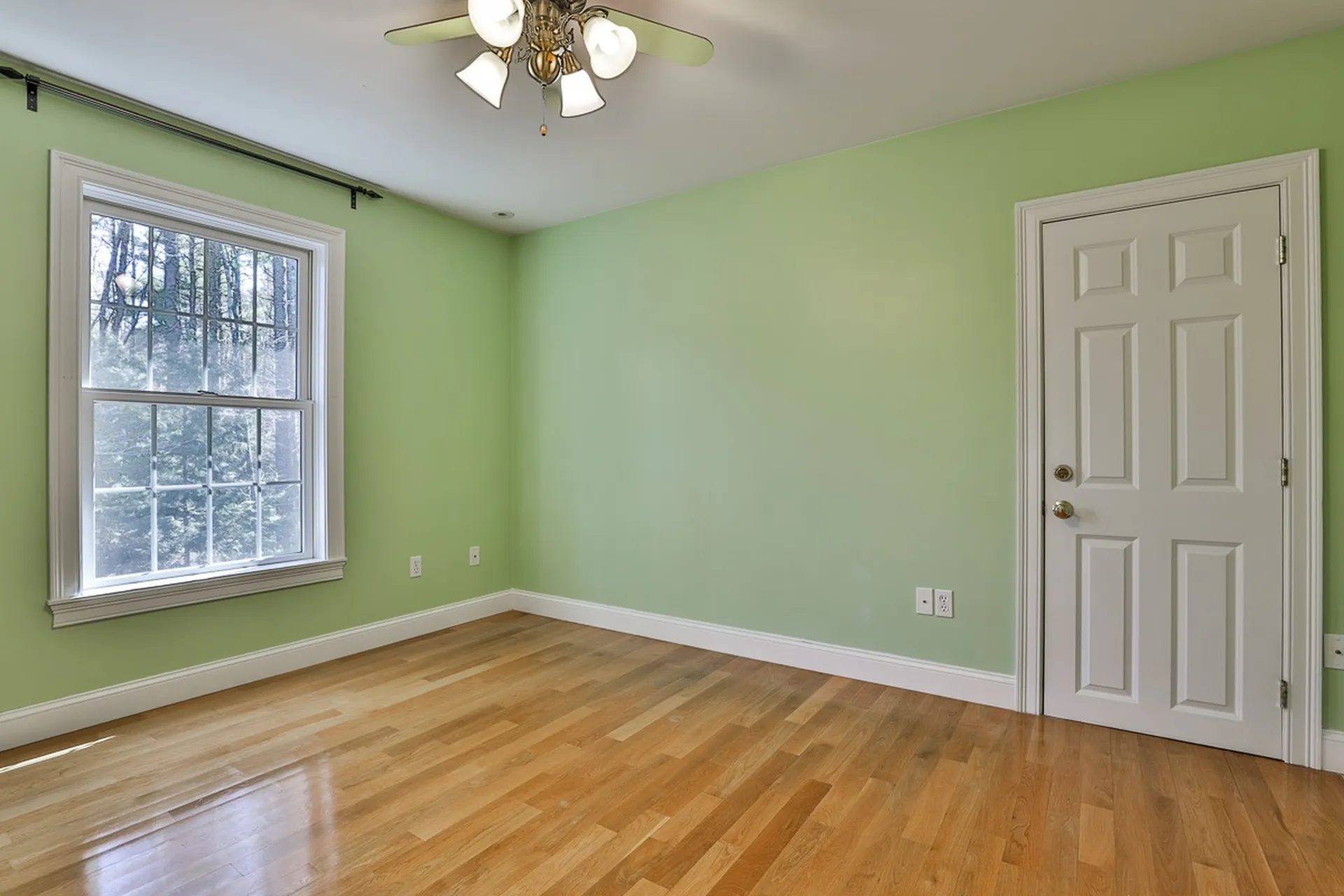 59 Odell Road Sandown NH 03873