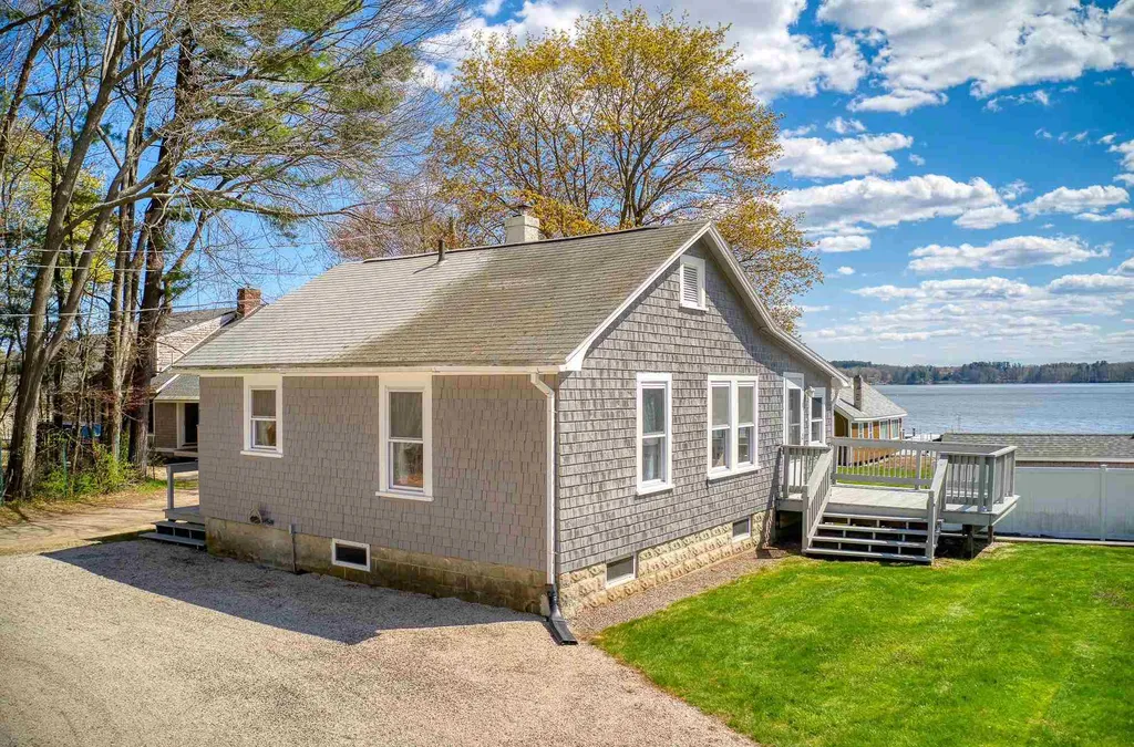 13 Boston Harbor Road Dover NH 03820
