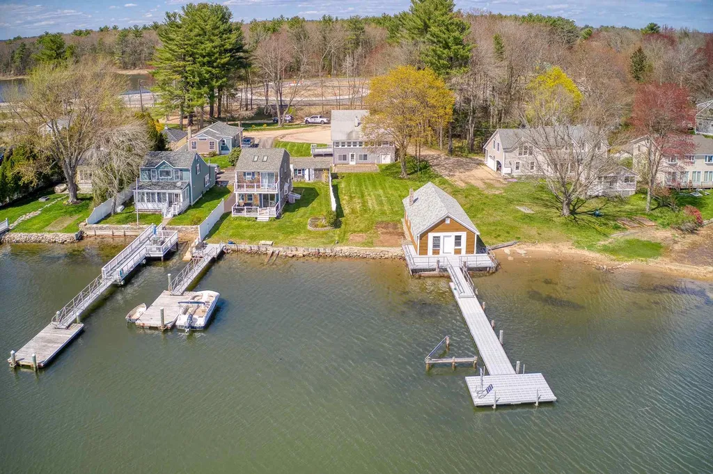 13 Boston Harbor Road Dover NH 03820