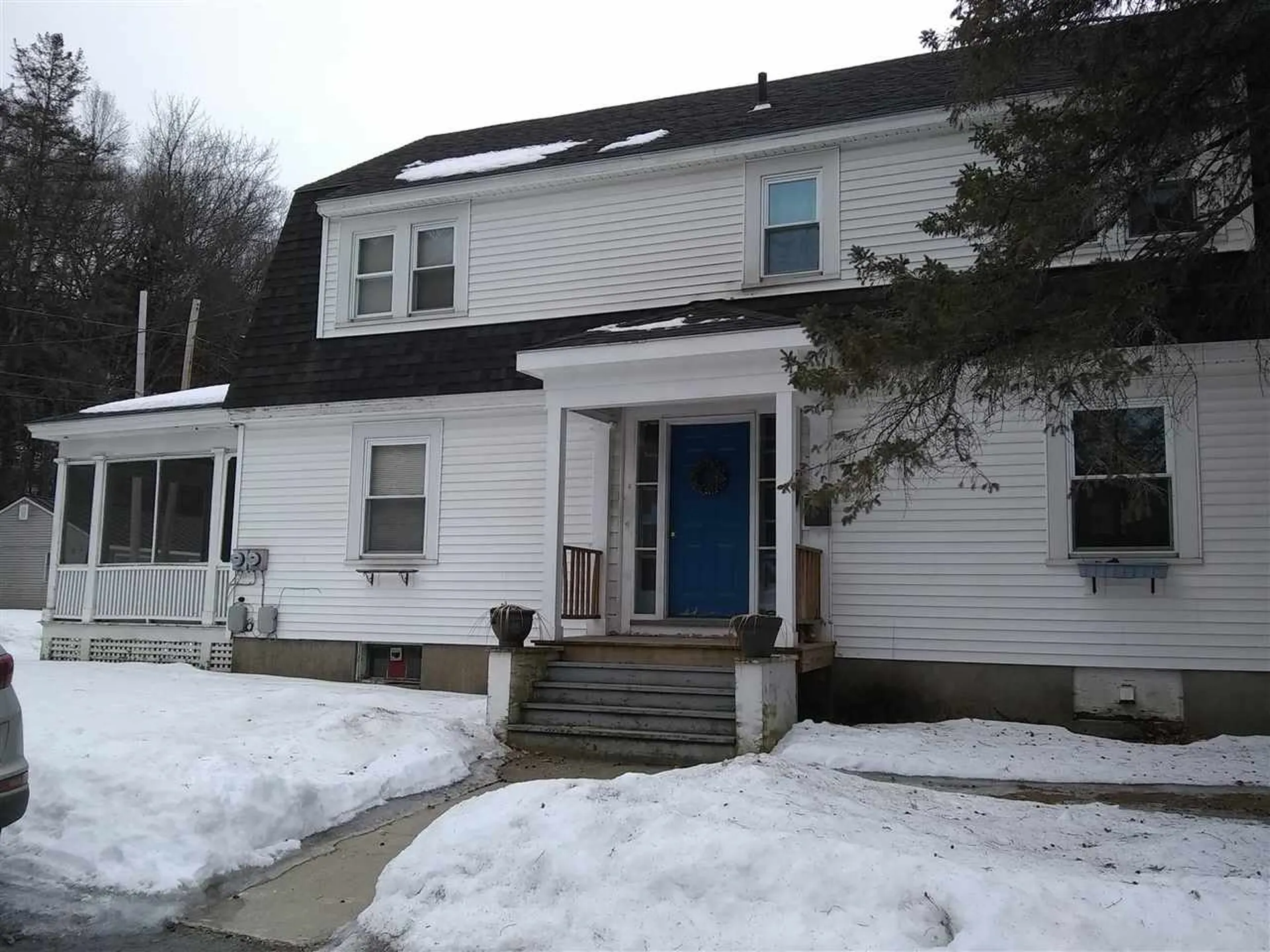 59 Commonwealth Avenue Springfield VT 05156