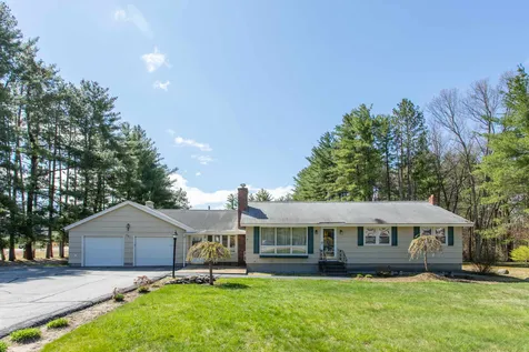 9 Hazen Road Bedford NH 03110