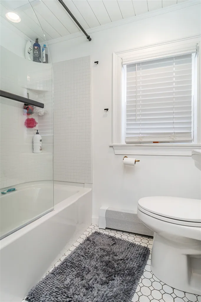79 Morrill Street Laconia NH 03246
