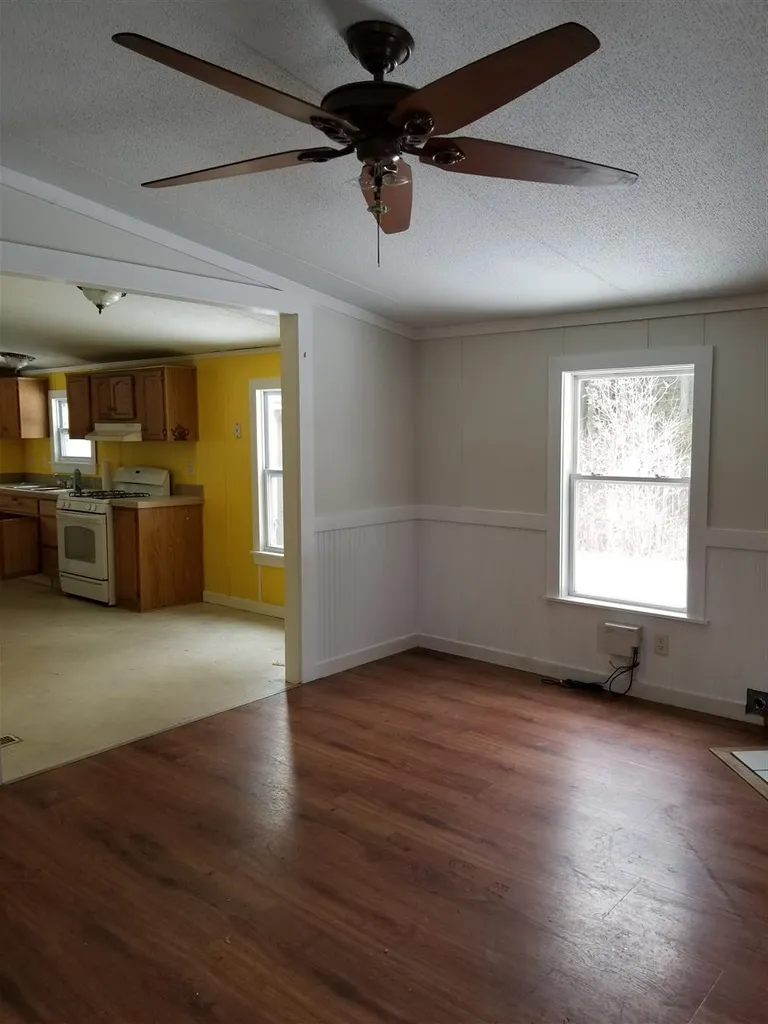 771 Eastman Road Grafton VT 05146
