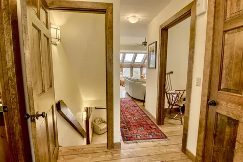 391 Falcon Loop East Rochester VT 05767