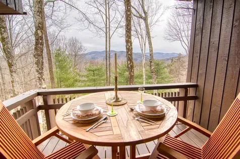 391 Falcon Loop East Rochester VT 05767