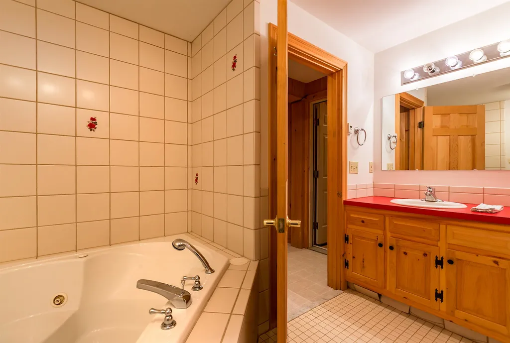 5720 155 Route Mount Holly VT 05758
