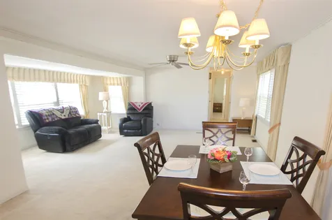 33 Oak Hill Drive Hampstead NH 03841-2296