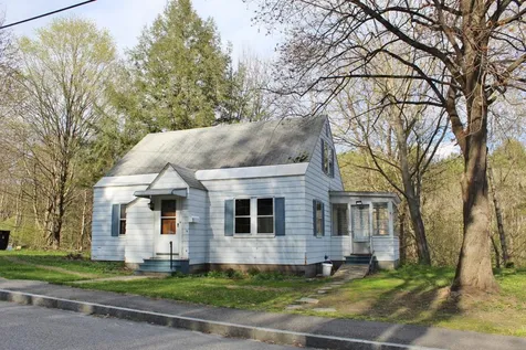 27 Litchfield Street Springfield VT 05156