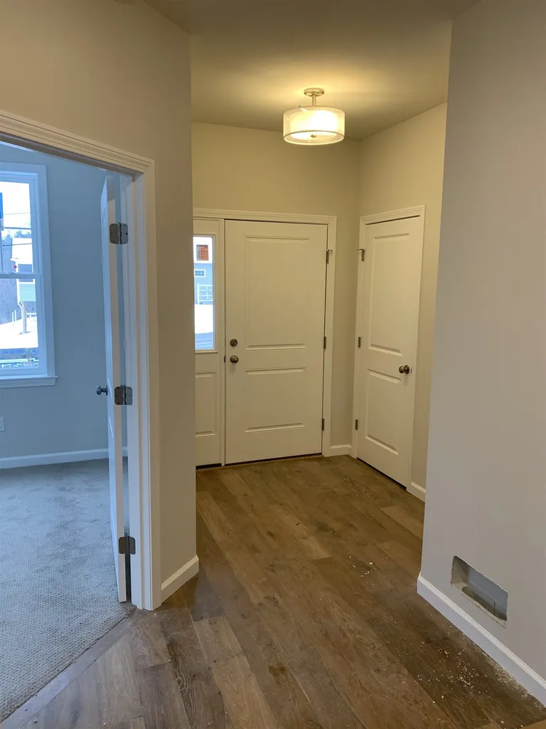 16 Irish Hill Road Shelburne VT 05482
