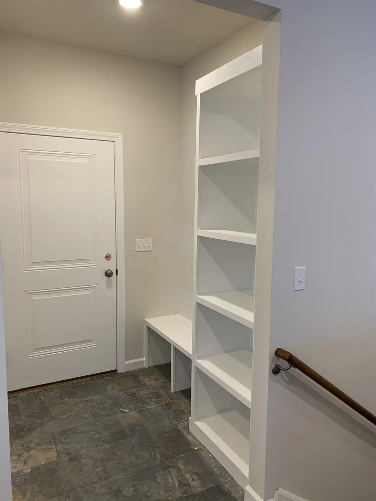 16 Irish Hill Road Shelburne VT 05482