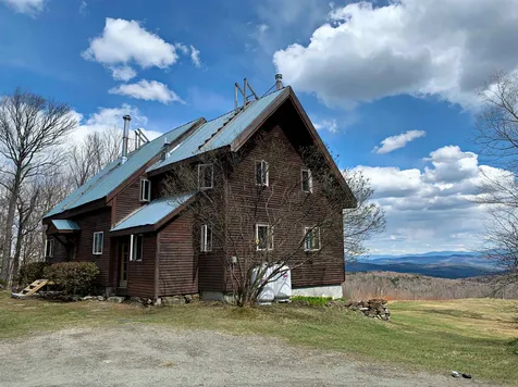 3056 Macks Mountain Road Peacham VT 05862