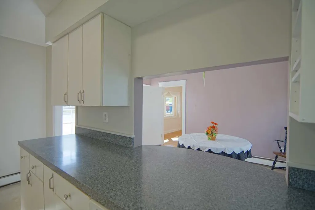 924 Woodbury Avenue Portsmouth NH 03801
