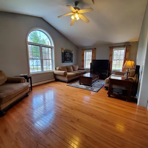 50 Cole Road Chester NH 03036