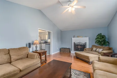 50 Cole Road Chester NH 03036