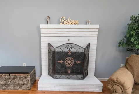 50 Cole Road Chester NH 03036