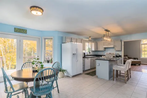 50 Cole Road Chester NH 03036