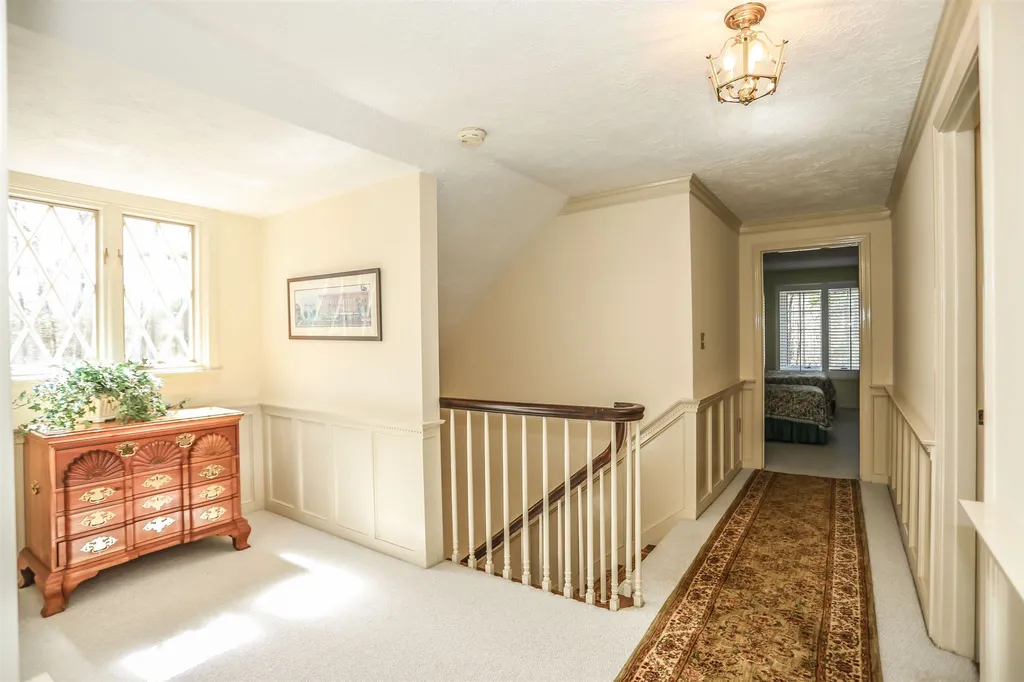 15 Chandler Road Bedford NH 03110