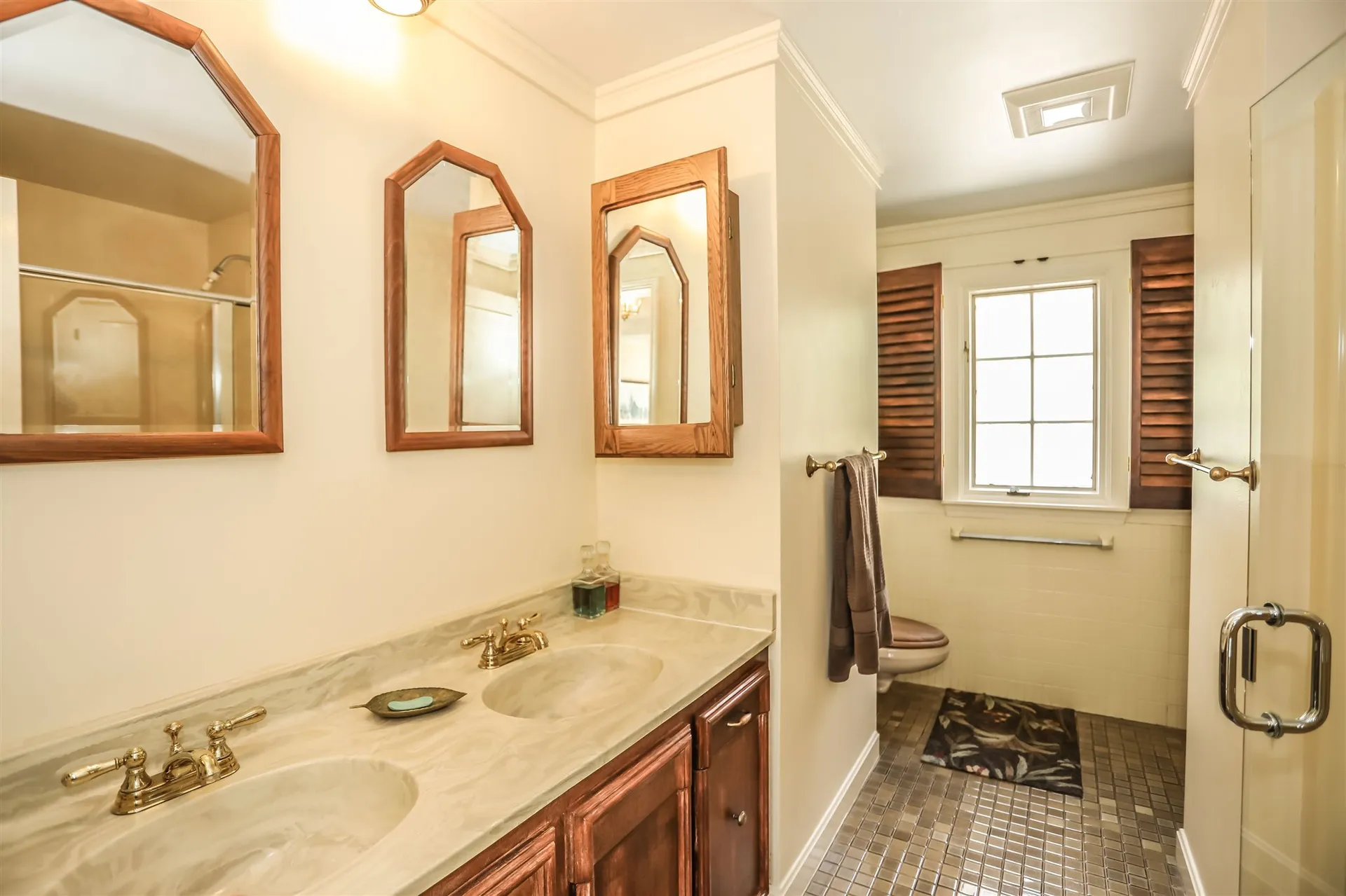 15 Chandler Road Bedford NH 03110