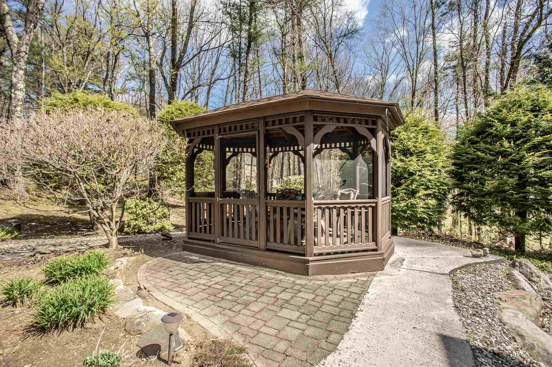 15 Chandler Road Bedford NH 03110