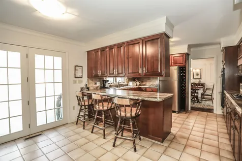 15 Chandler Road Bedford NH 03110