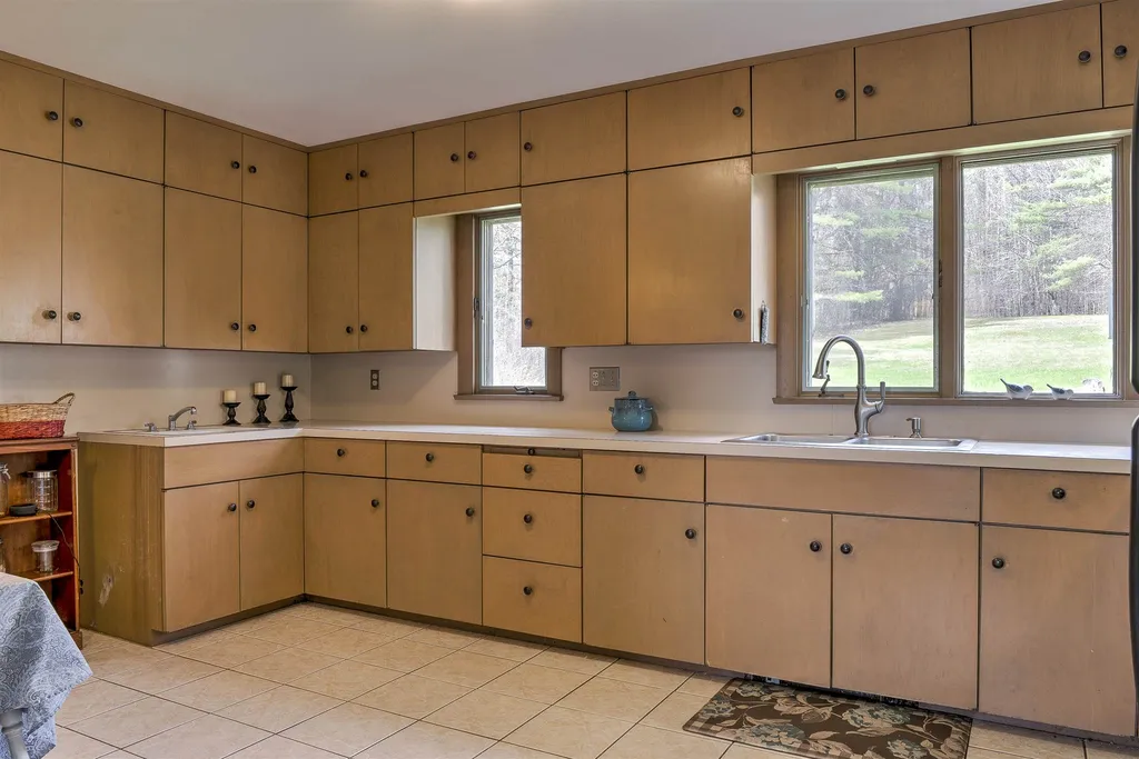 24 Cranberry Hill Road Troy NH 03465