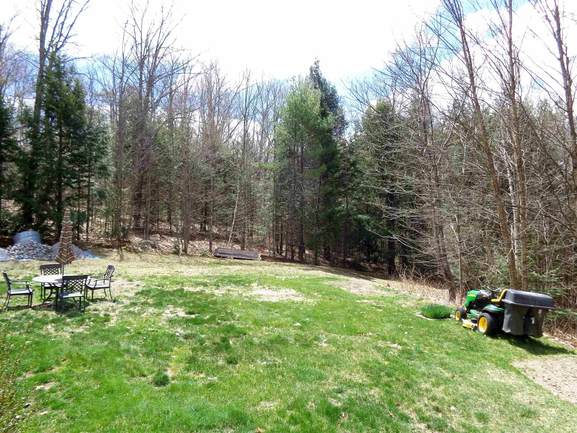 12 Searle Hill Road Danbury NH 03230