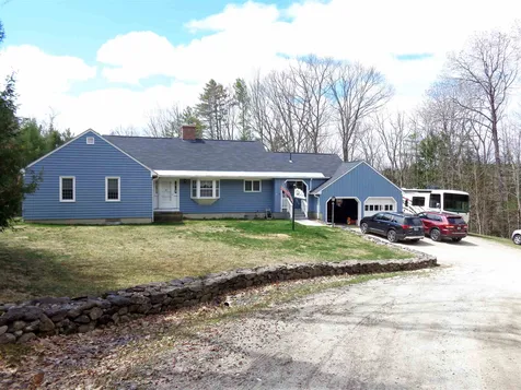 12 Searle Hill Road Danbury NH 03230